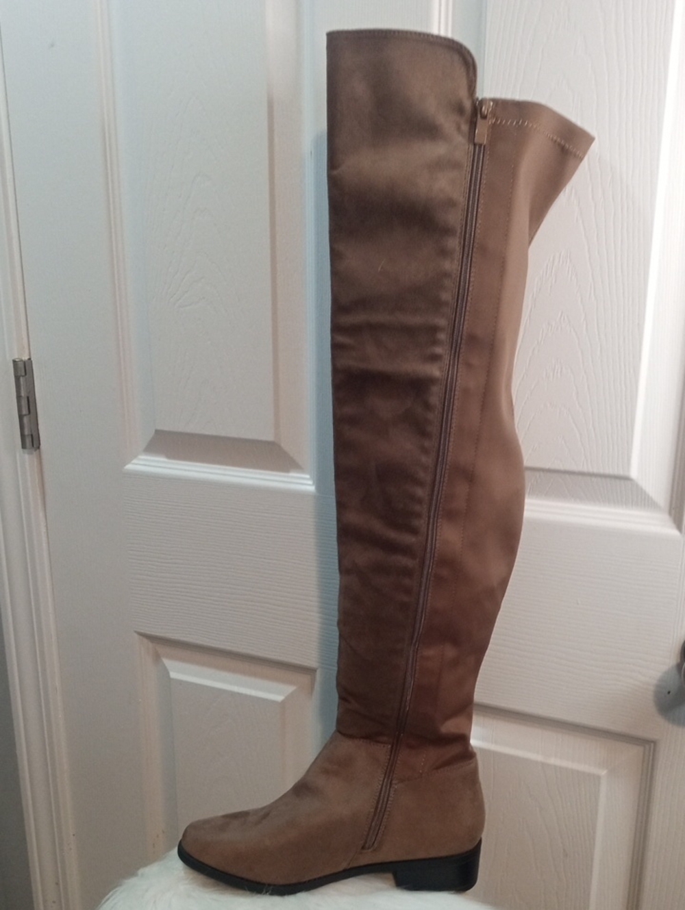 FASHION NOVA OVER THE KNEE BOOTS - Picture 4 of 11